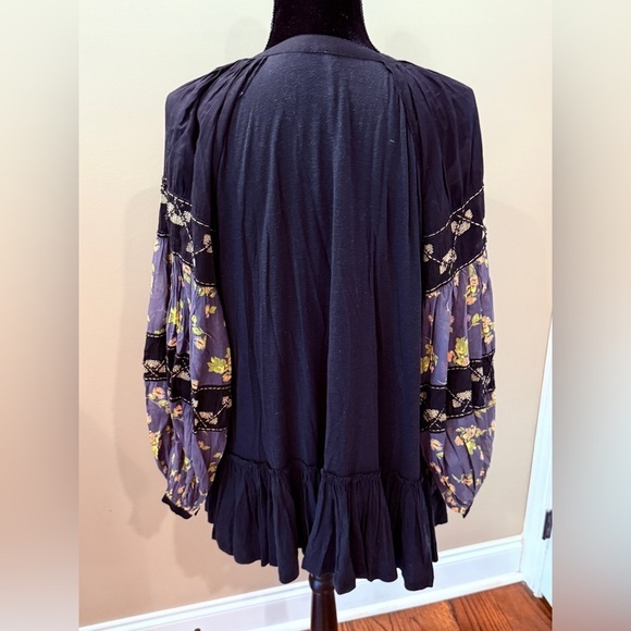 Women’s FREE PEOPLE Mix It Up tunic- Size XS - Picture 6 of 7